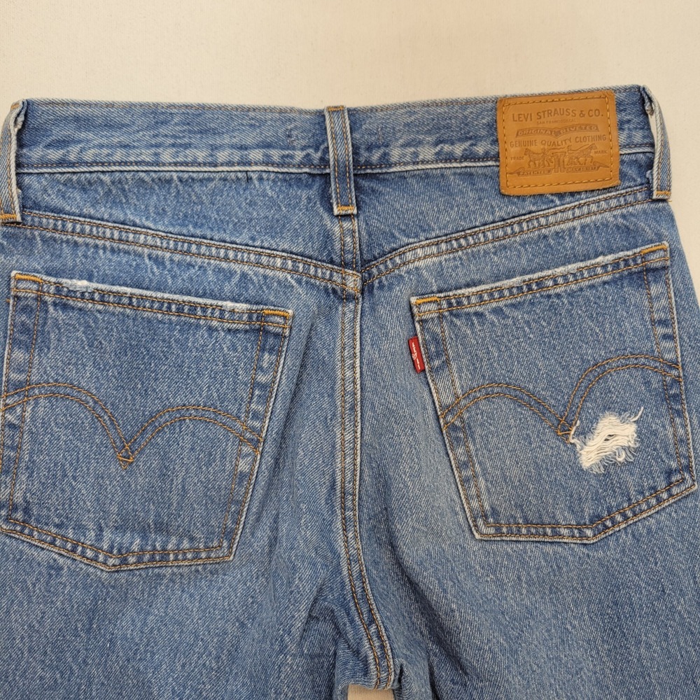 Levis Jeans Womens 26 Blue Wedgie Straight Button Fly Mid Rise Raw Hem Denim - Picture 4 of 10